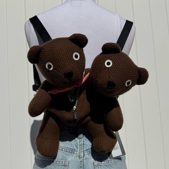 💜Ultra Rare Marc Jacobs heaven knit 2 headed teddy bear back pack - Picture 2 of 7